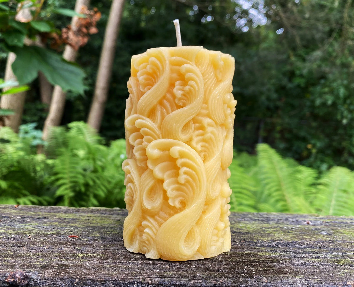 Wave Beeswax Pillar Candle - BIG FRENCHIES