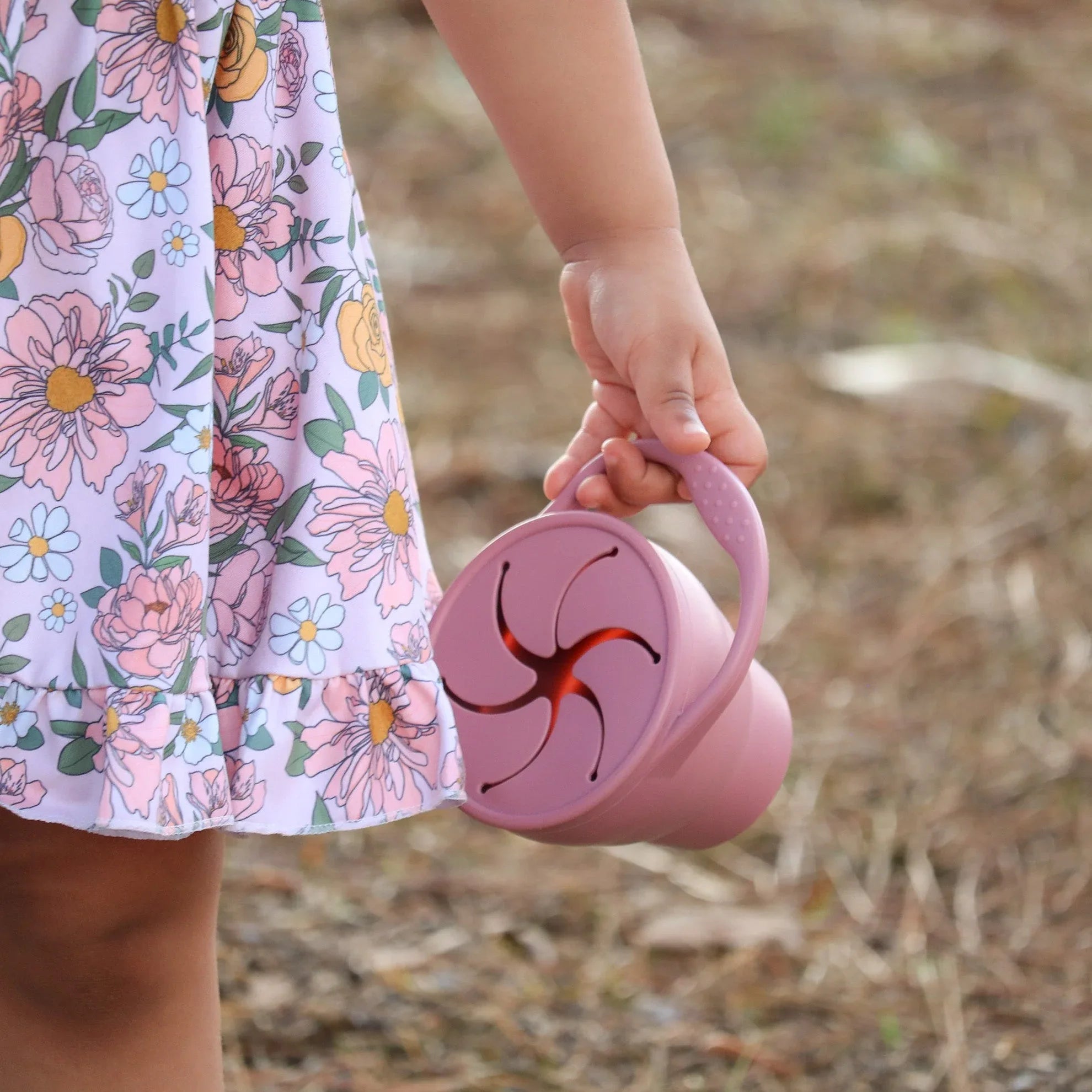 Silicone Collapsible Snack Cup (More Colors Available) - BIG FRENCHIES