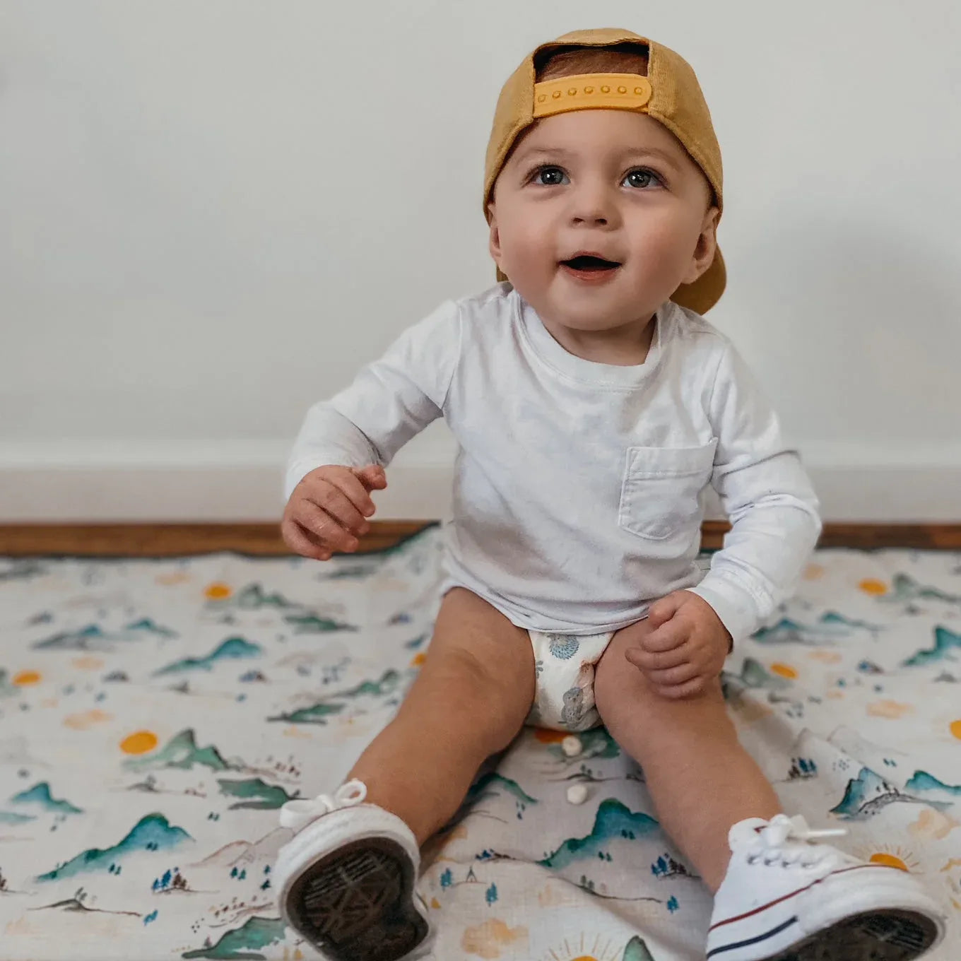 Mountain Mist Splash Mat - A Waterproof Catch-All for Highchair Spills and More! - BIG FRENCHIES