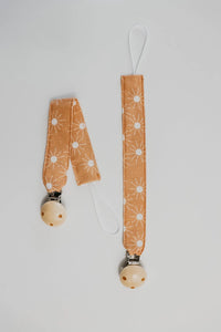 Gaze Pacifier Clip - BIG FRENCHIES