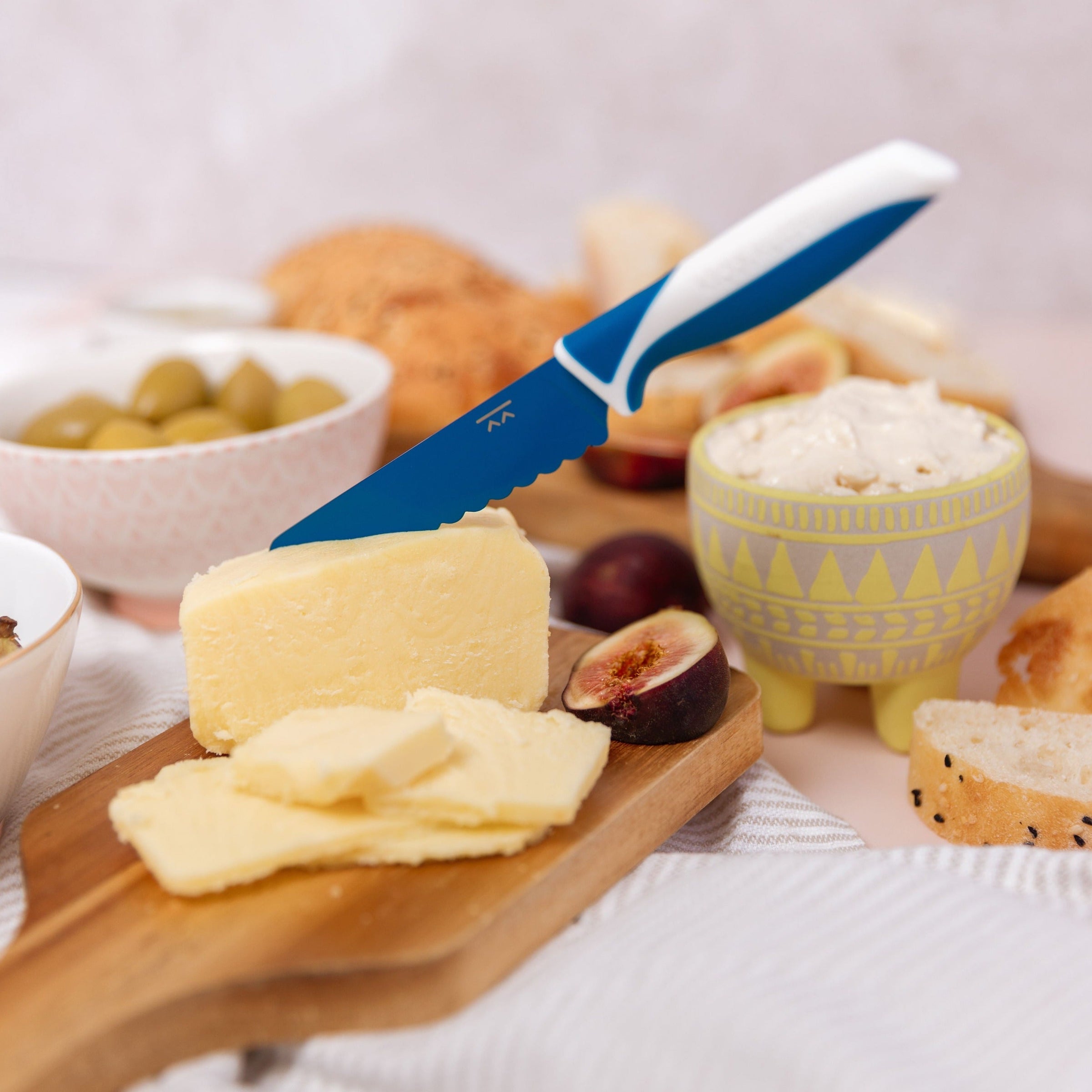 KiddiKutter Training Knife for Children 3+ (More colors available!)