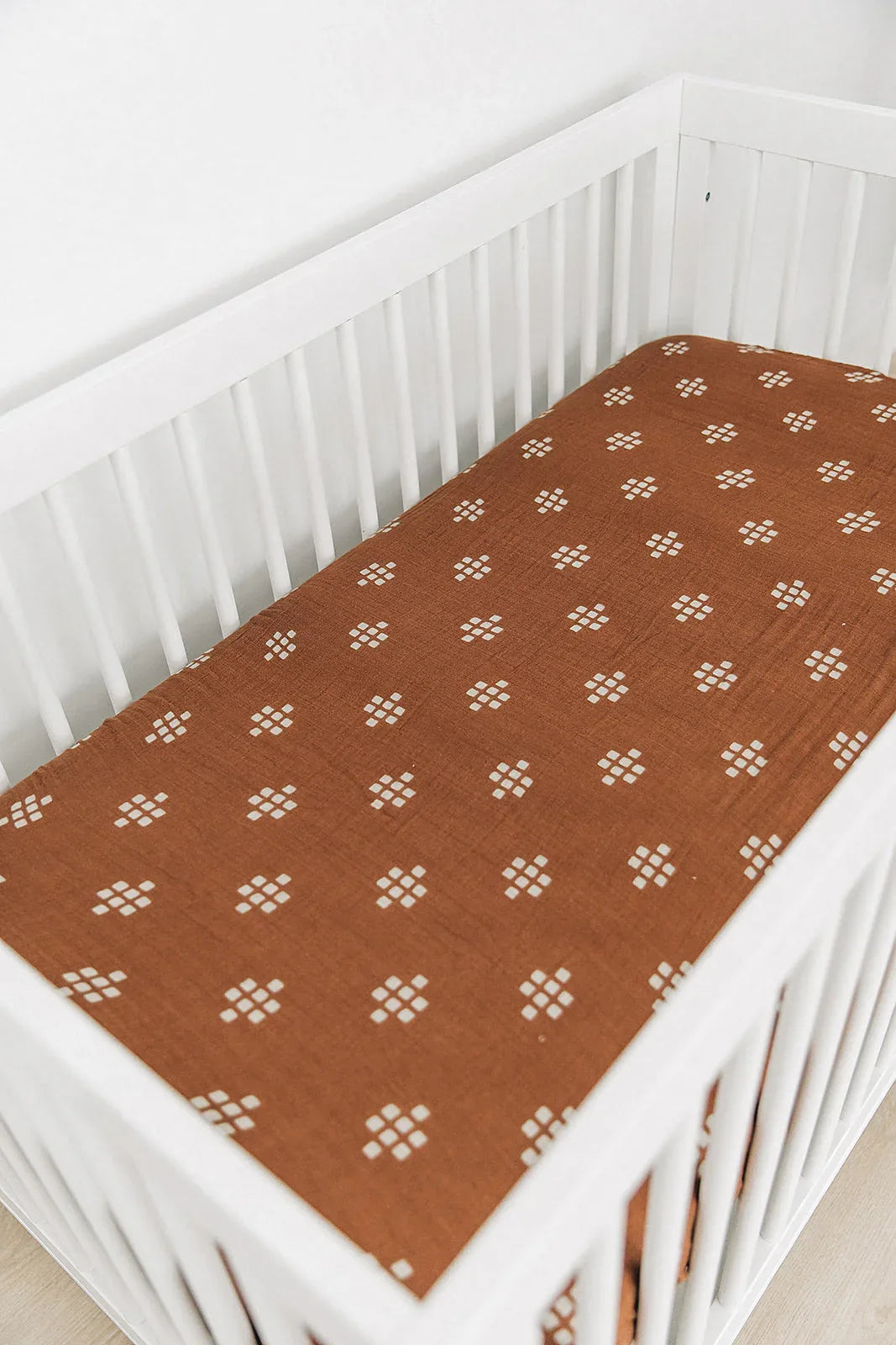 Chestnut Textiles Muslin Crib Sheet - BIG FRENCHIES