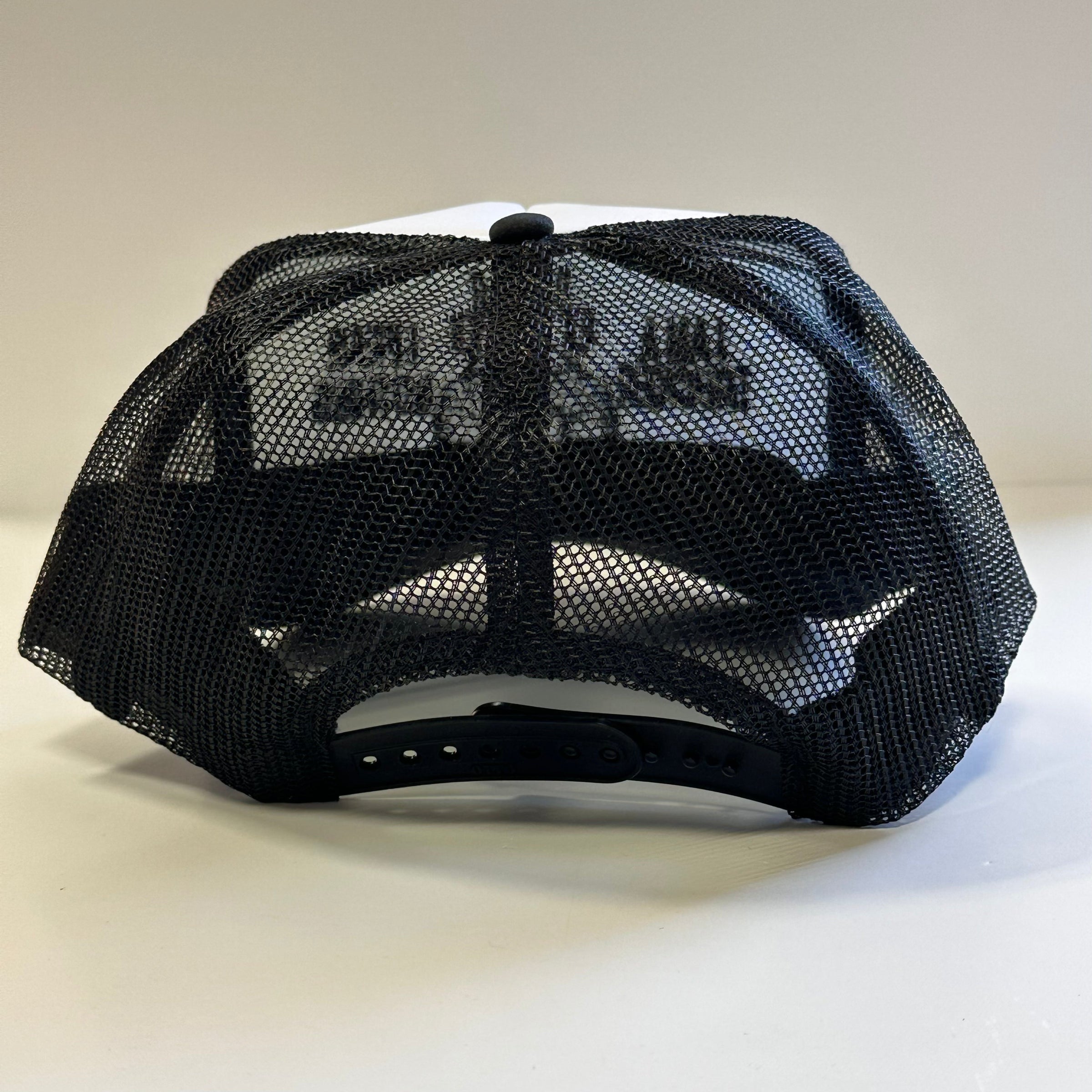 I AM A TRUCKER I FEAR NOTHING EXCEPT GOD AND MY WIFE Curve Brim Black Mesh Trucker SnapBack Cap Hat Custom Embroidered