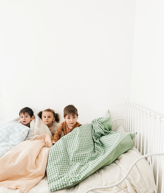Ivy Gingham Quilted Blanket - BIG FRENCHIES