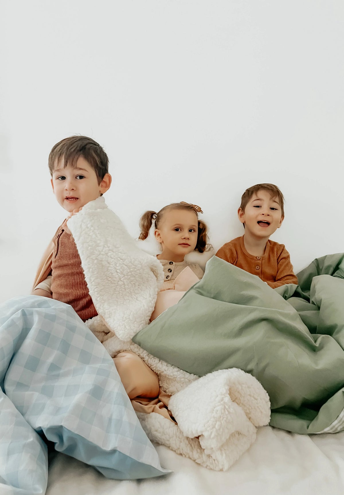 Marine Checkered Quilted Blanket - BIG FRENCHIES