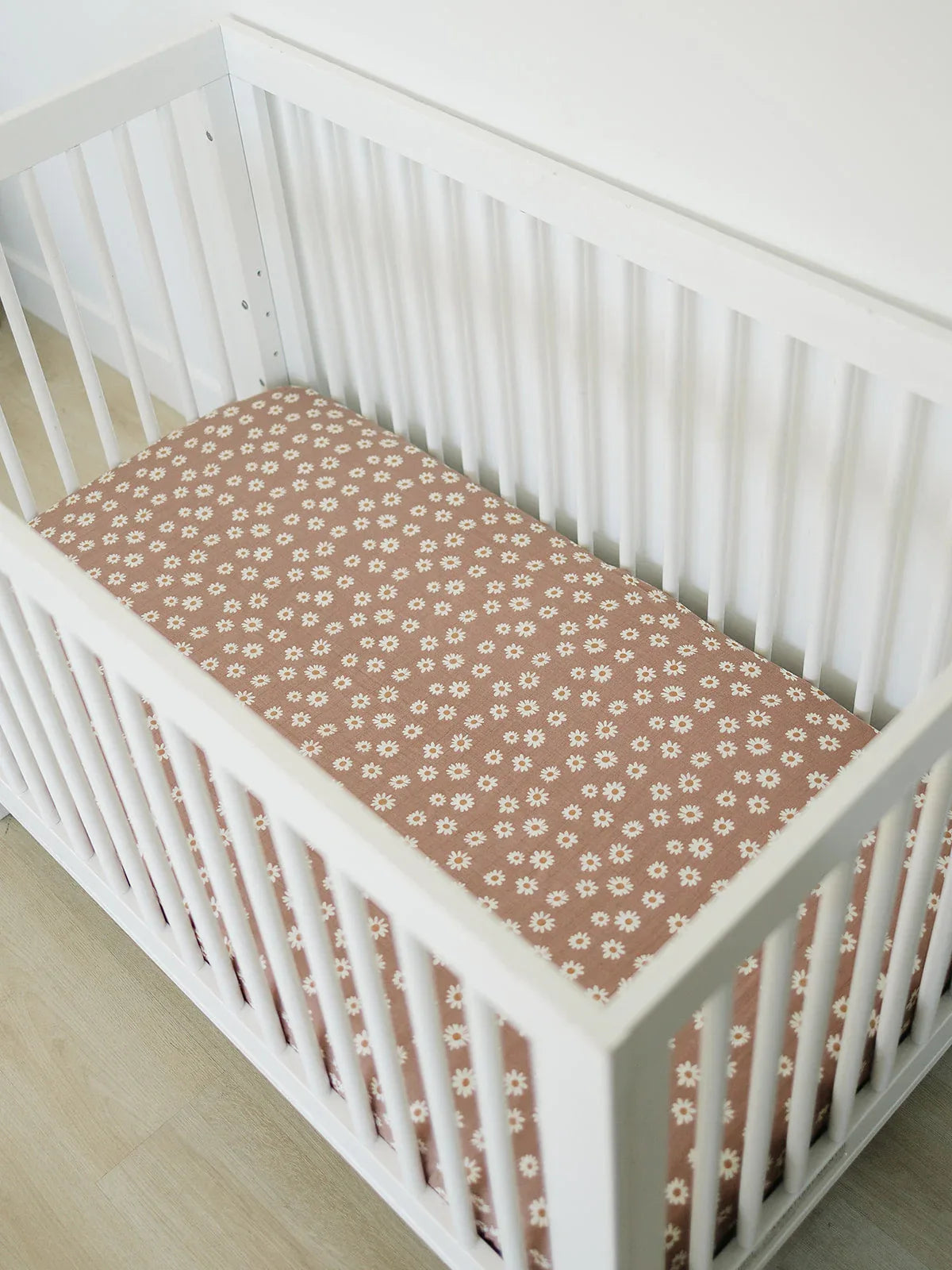 Daisy Dream Muslin Crib Sheet - BIG FRENCHIES