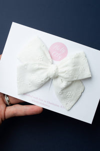 Eyelet