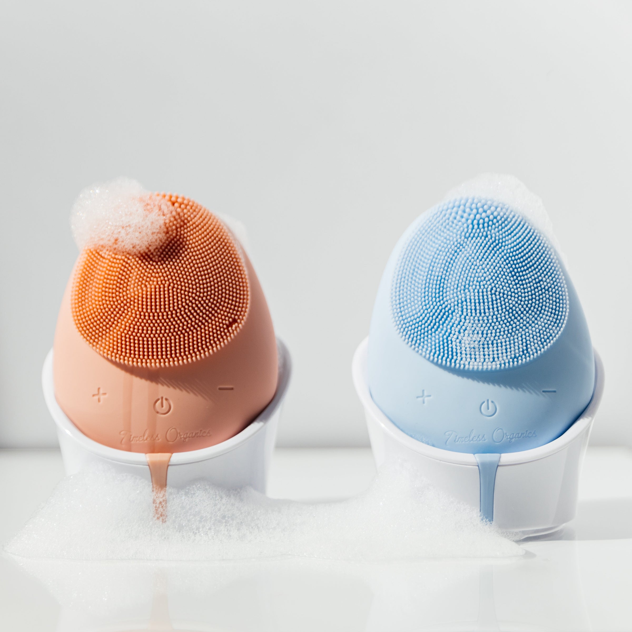 Timeless Facial Cleansing Brush - BIG FRENCHIES
