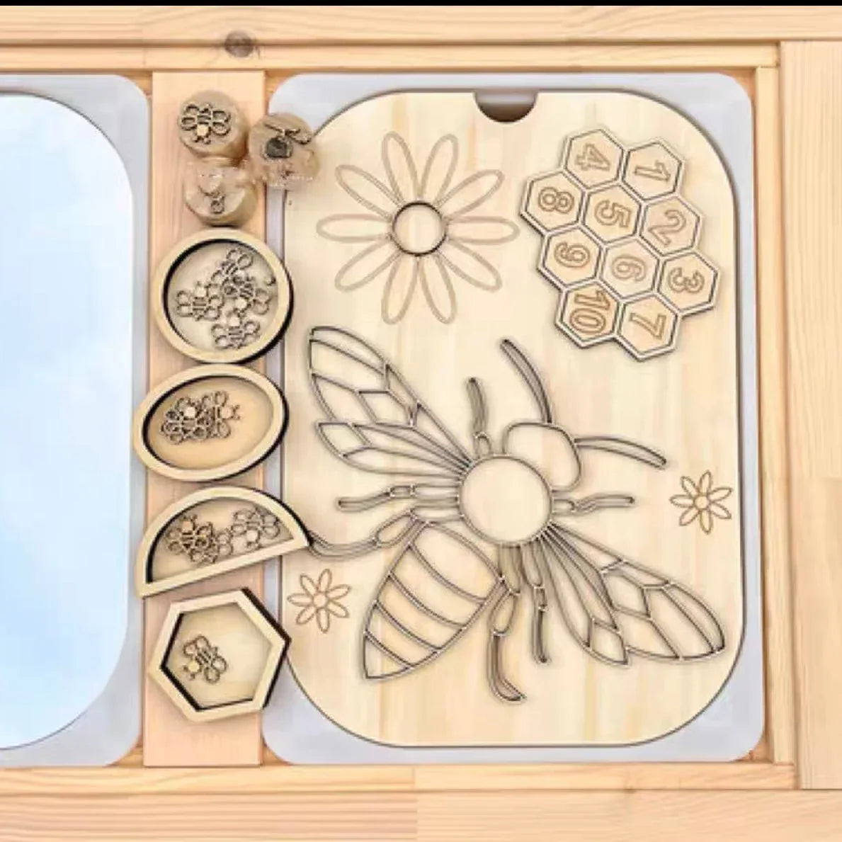 **Pre-order (Ships in 3-4 Weeks)**FLISAT Sensory Bin Insert Activity Board - BIG FRENCHIES