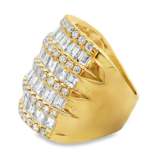 Genuine 6.65ct Diamond Ring 18KT Yellow Gold