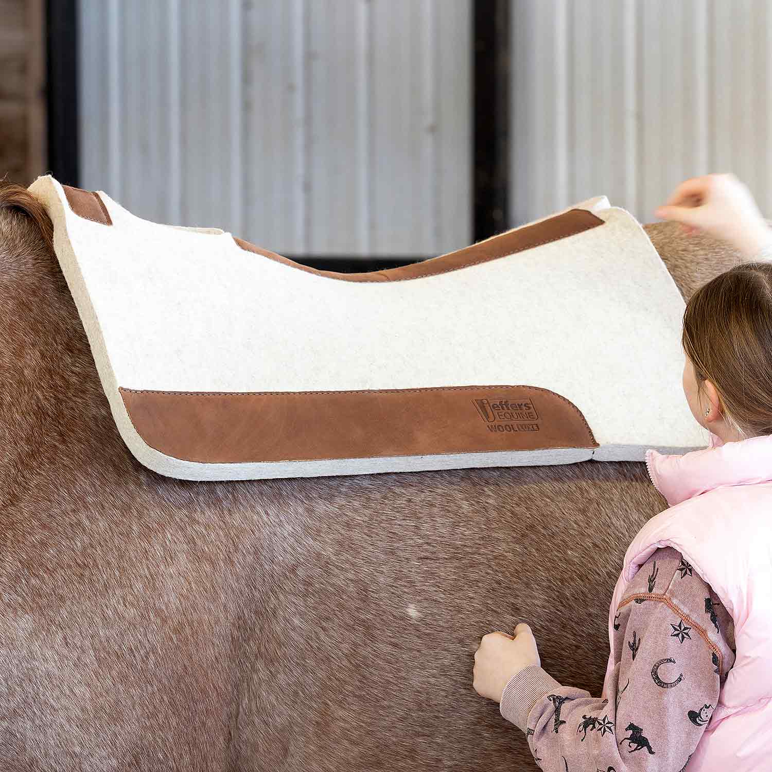 Jeffers WoolLuxe 100% Wool Equine Saddle Pad – Cushioned, Breathable, and Shock-Absorbing