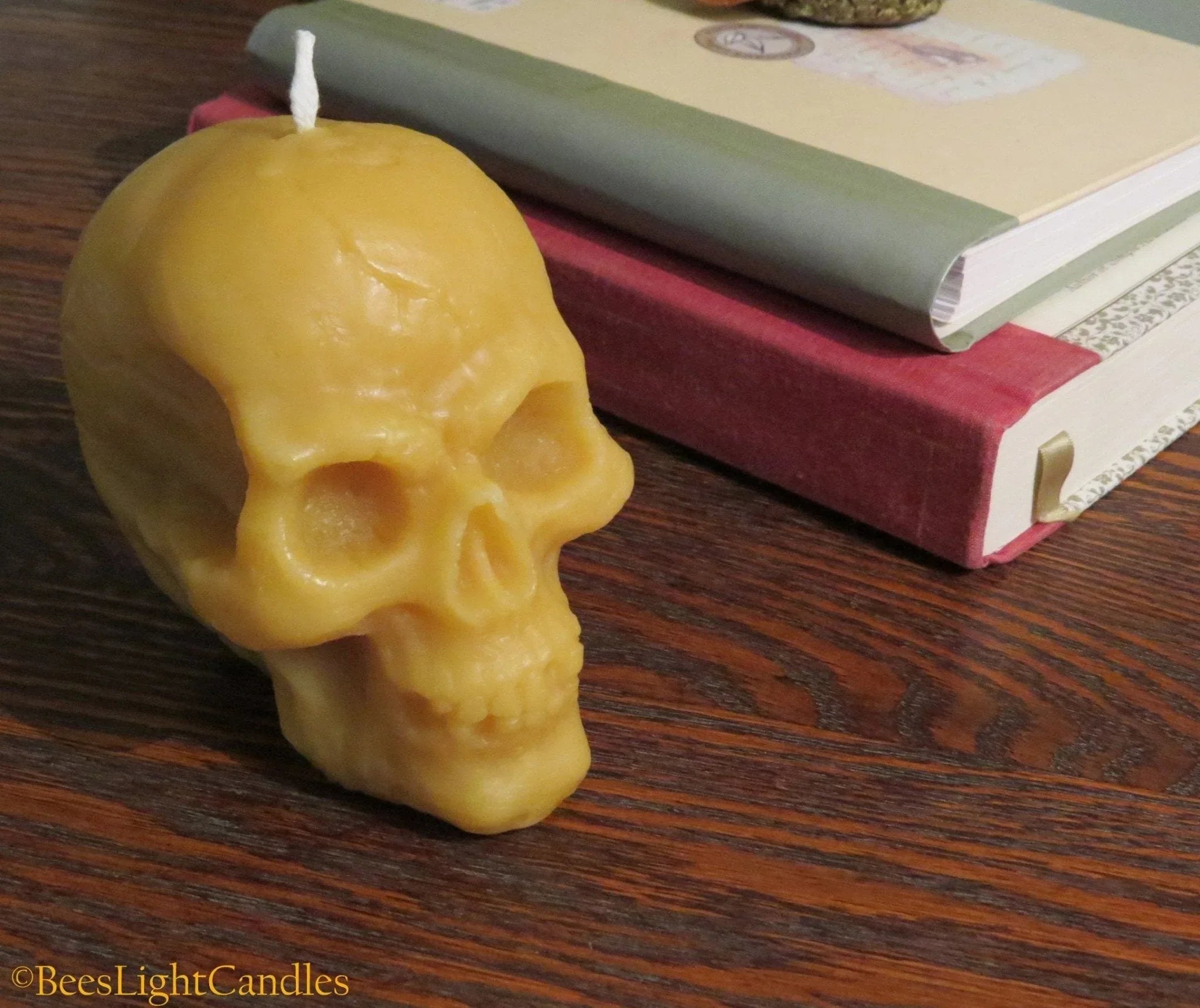Large Skull Beeswax Candle (White or Yellow) - BIG FRENCHIES