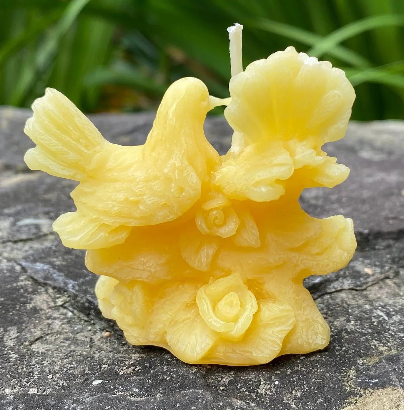 Love Birds Beeswax Candle - BIG FRENCHIES