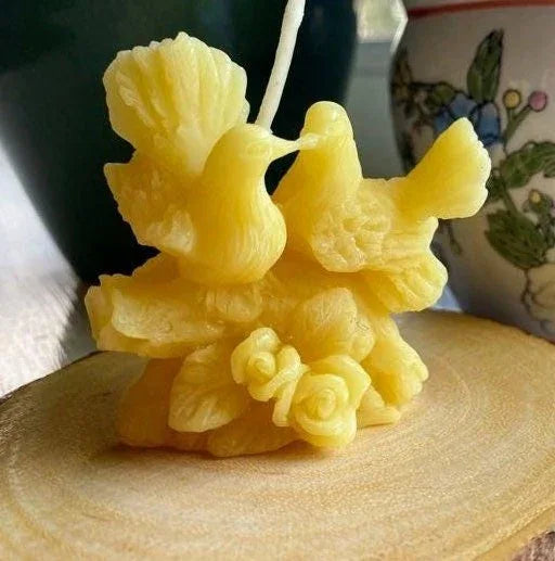 Love Birds Beeswax Candle - BIG FRENCHIES
