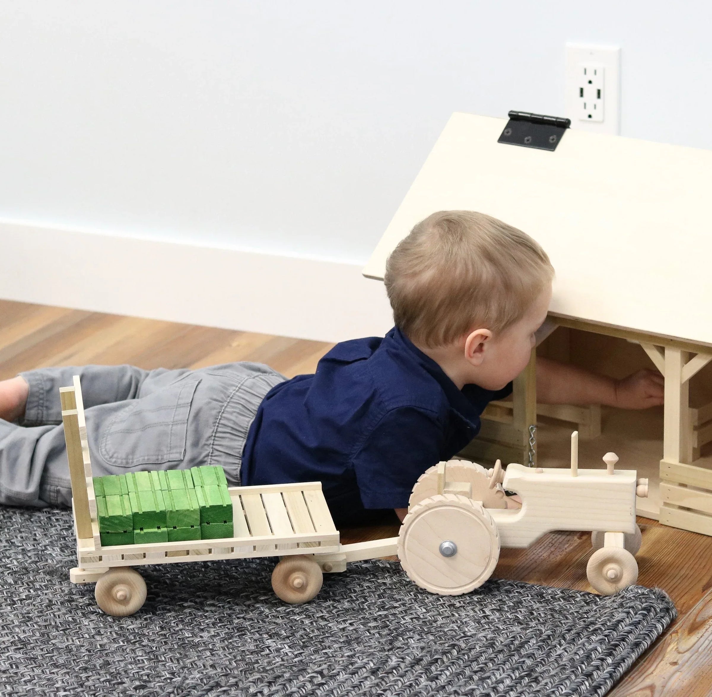 Amish-Made Wooden Toy Tractor & Hay Wagon Set with Hay Bales - BIG FRENCHIES