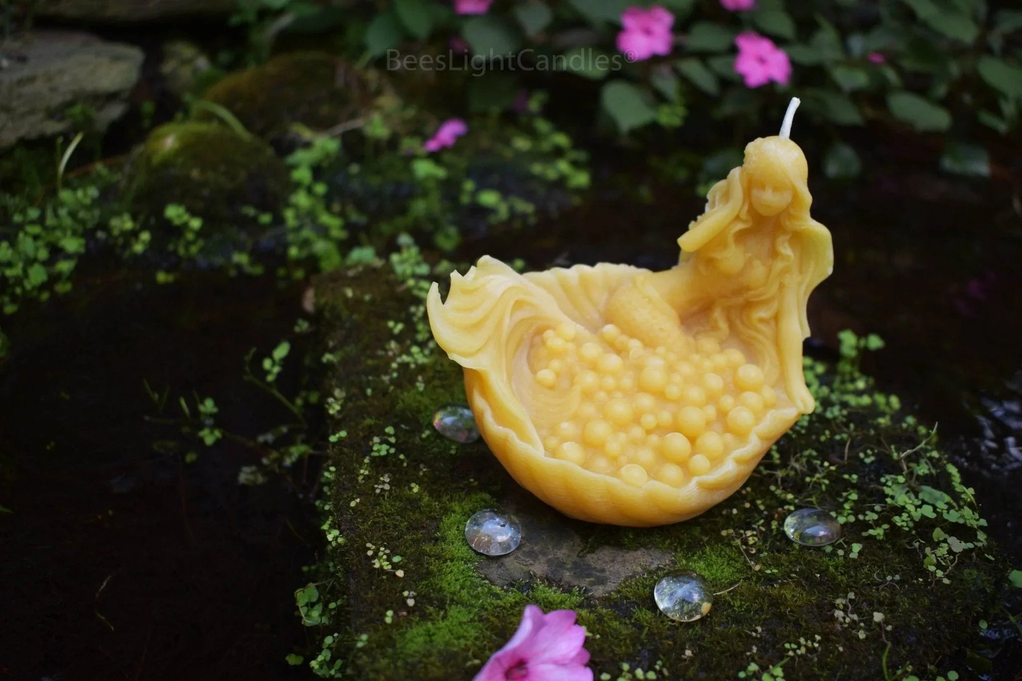 Mermaid Shell Beeswax Candle - BIG FRENCHIES