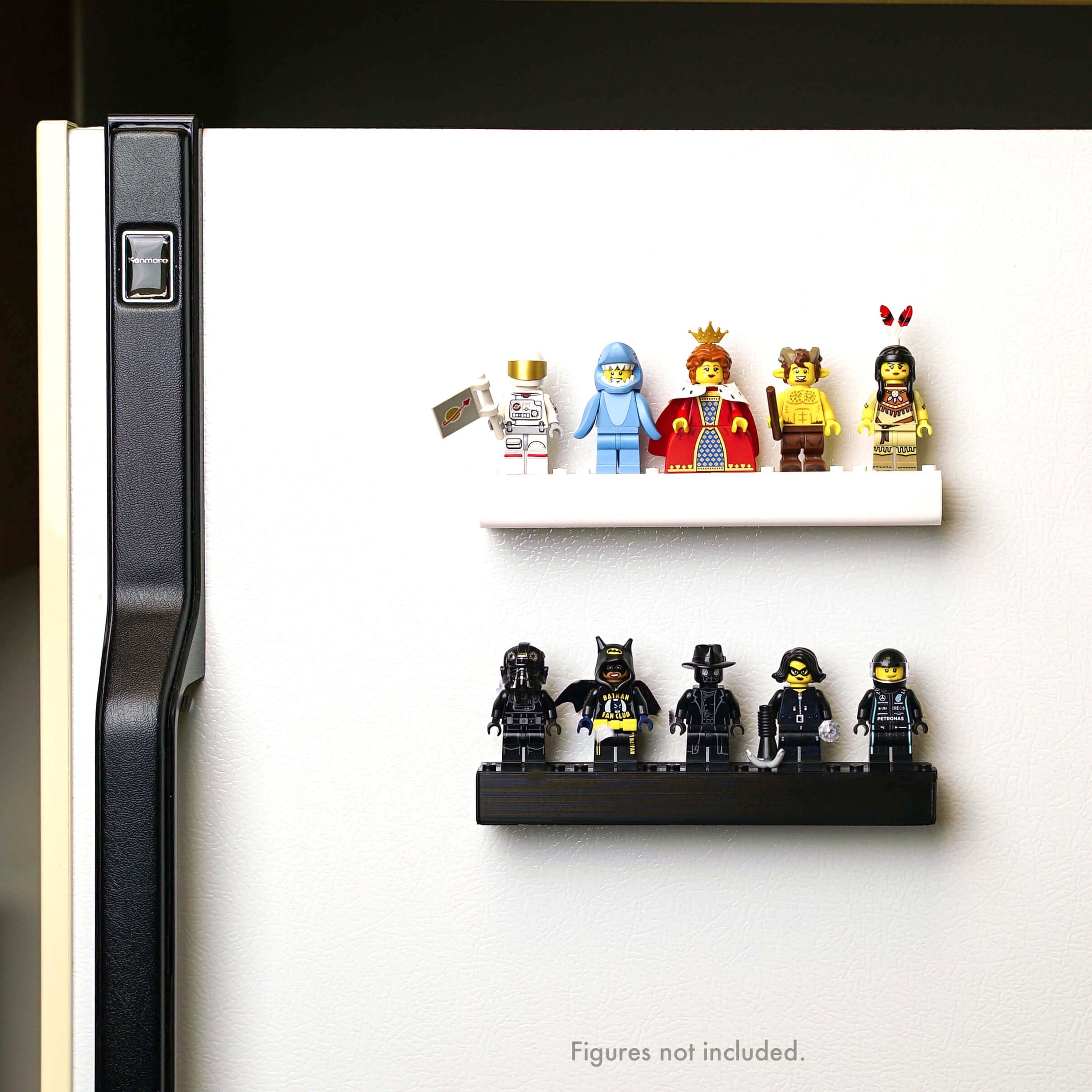 Magnetic Shelf Display for your  LEGO® Minifigs