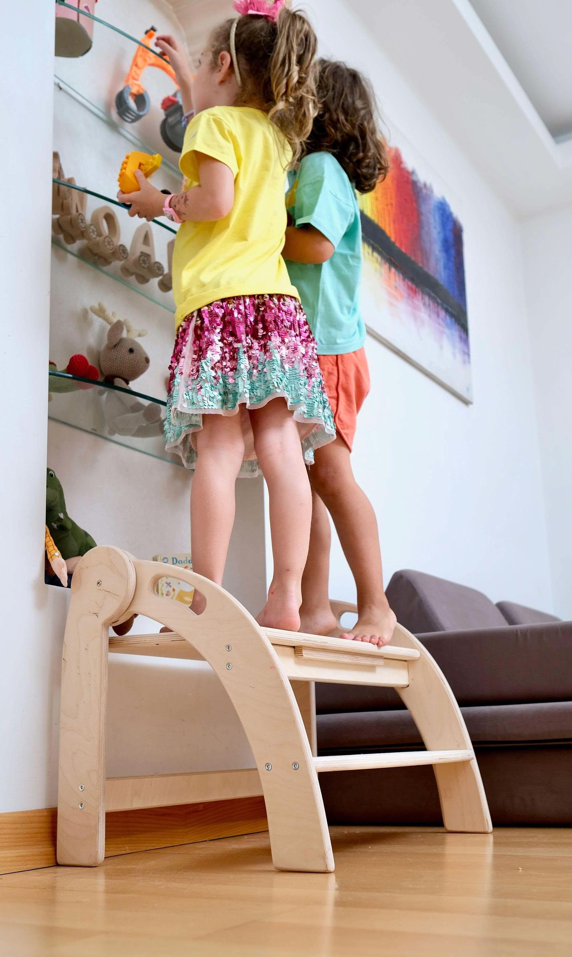 Twins Montessori Kitchen Stool - Wooden Step Stool for Kids - BIG FRENCHIES
