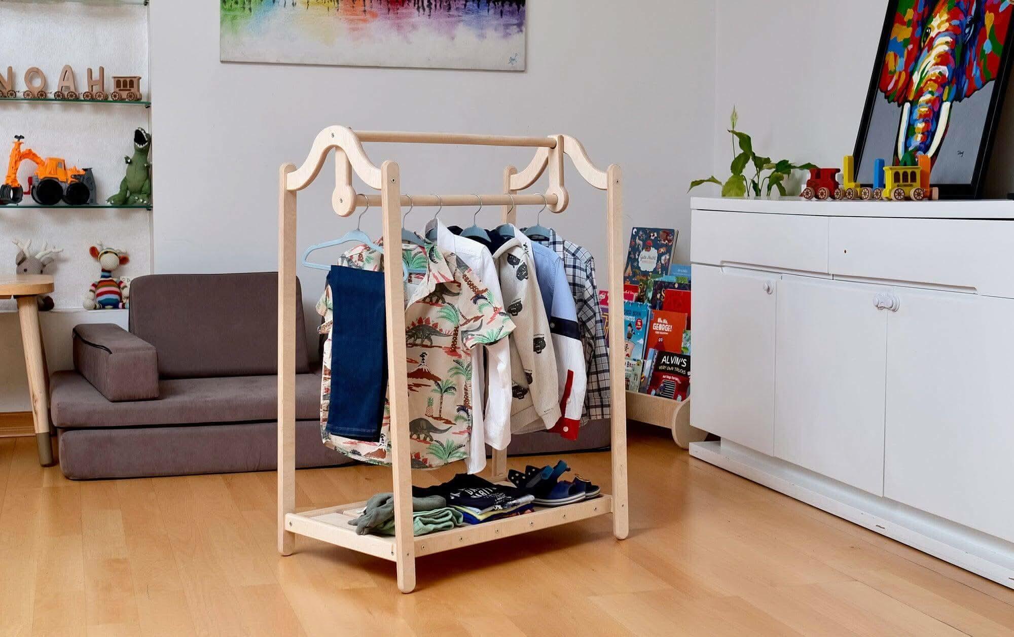 Montessori Wooden Kids Clothing Rack - BIG FRENCHIES