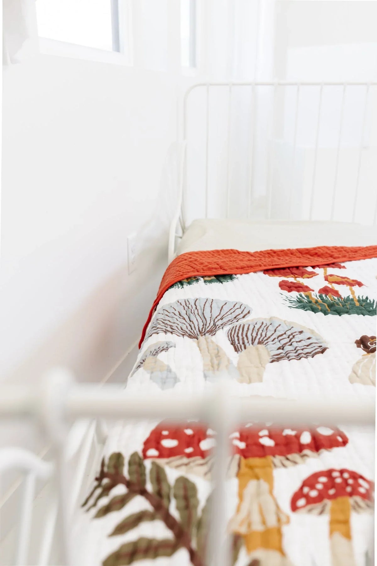 Mushroom Throw Blanket - BIG FRENCHIES