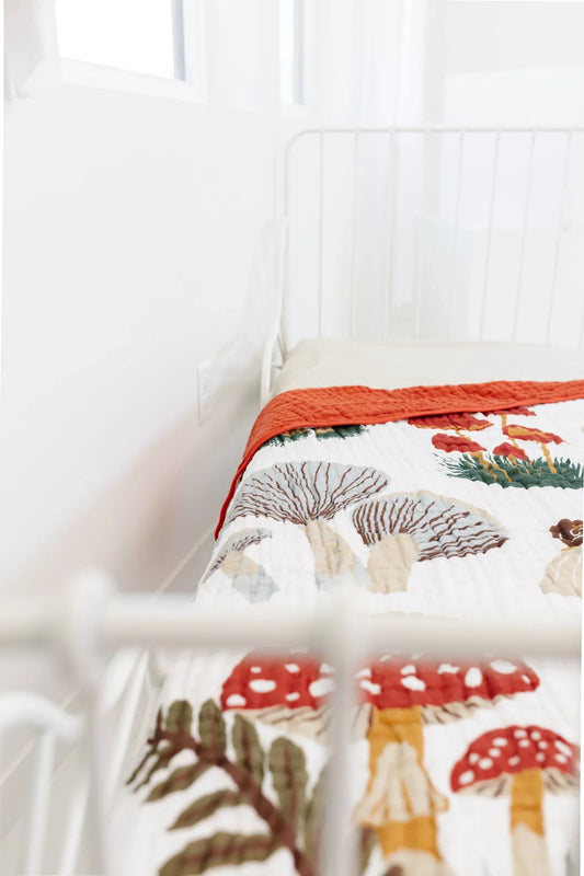Mushroom Throw Blanket - BIG FRENCHIES