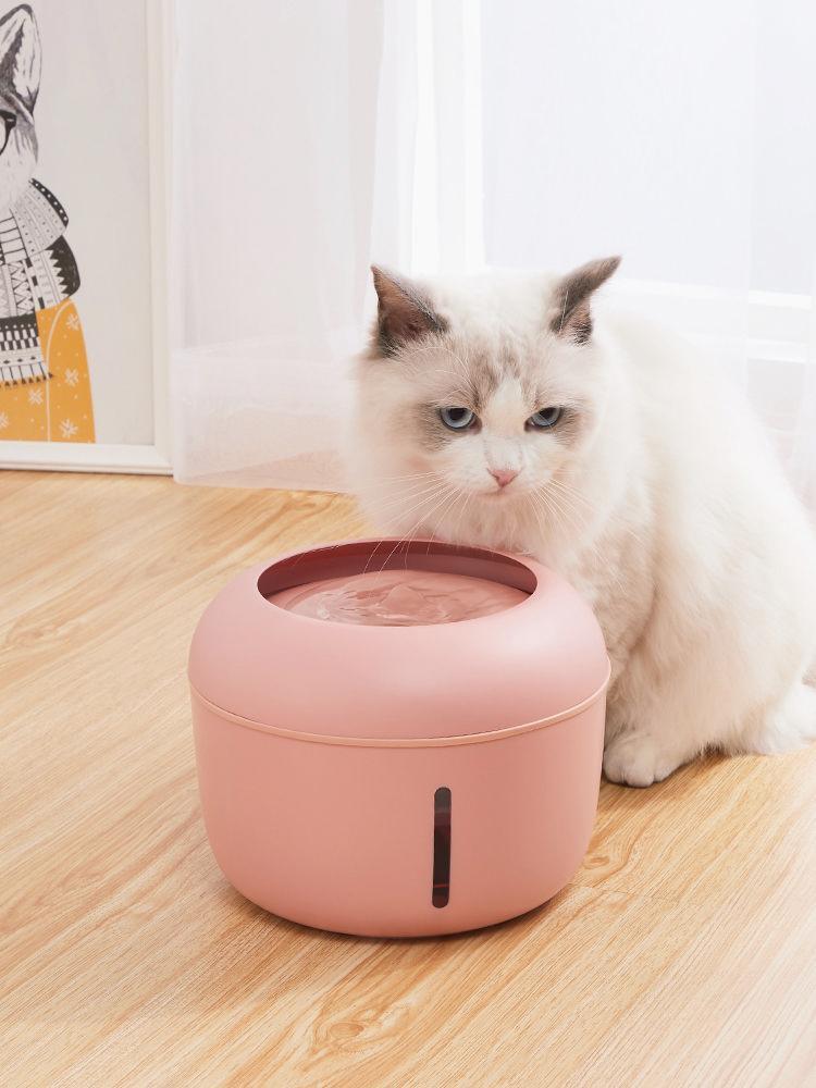 Pet Life ® 'Moda-Pure' Ultra-Quite Filtered Dog and Cat Fountain Waterer - BIG FRENCHIES