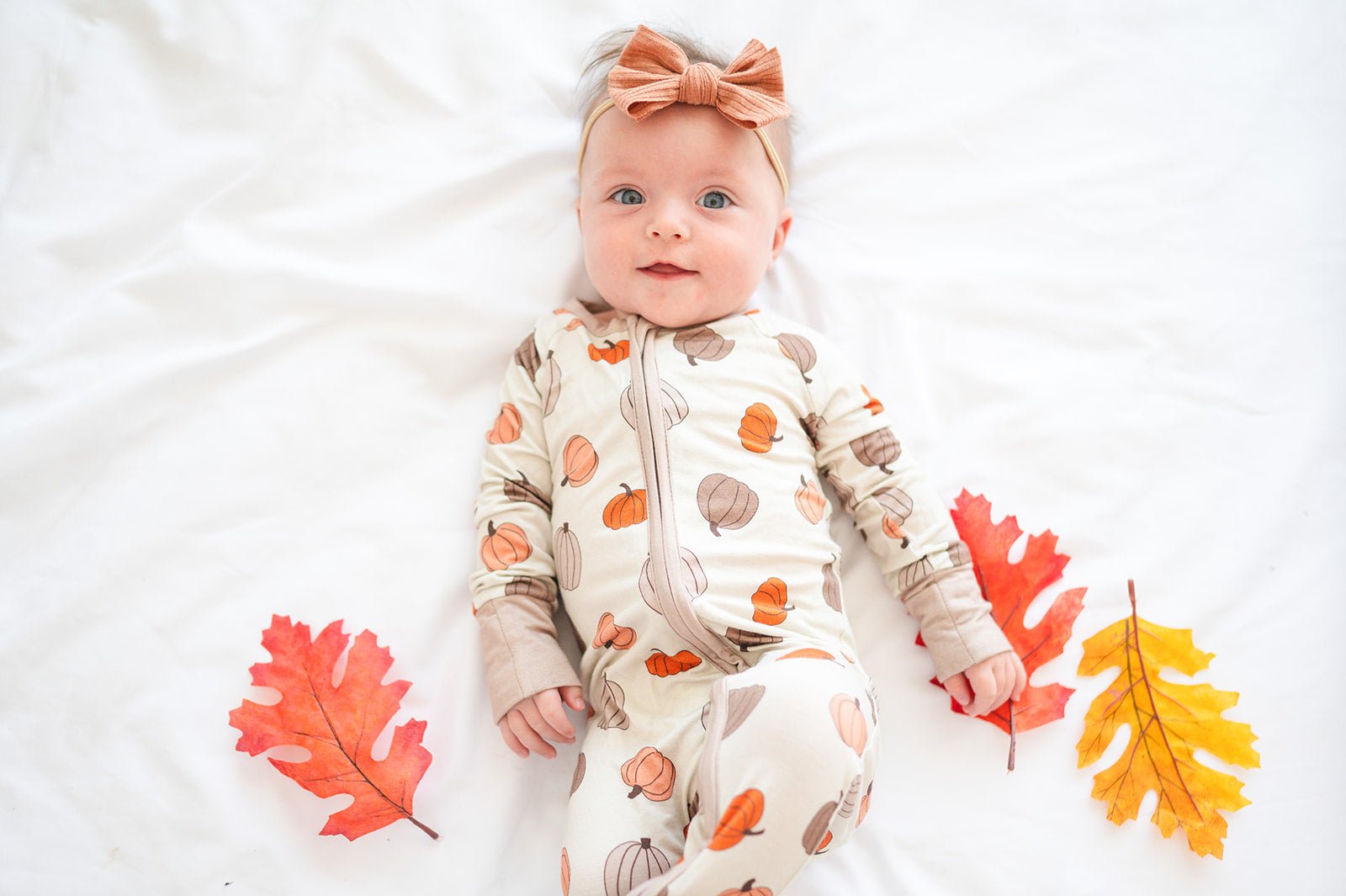 Pumpkins Beige (Convertible Zip Footies) - BIG FRENCHIES
