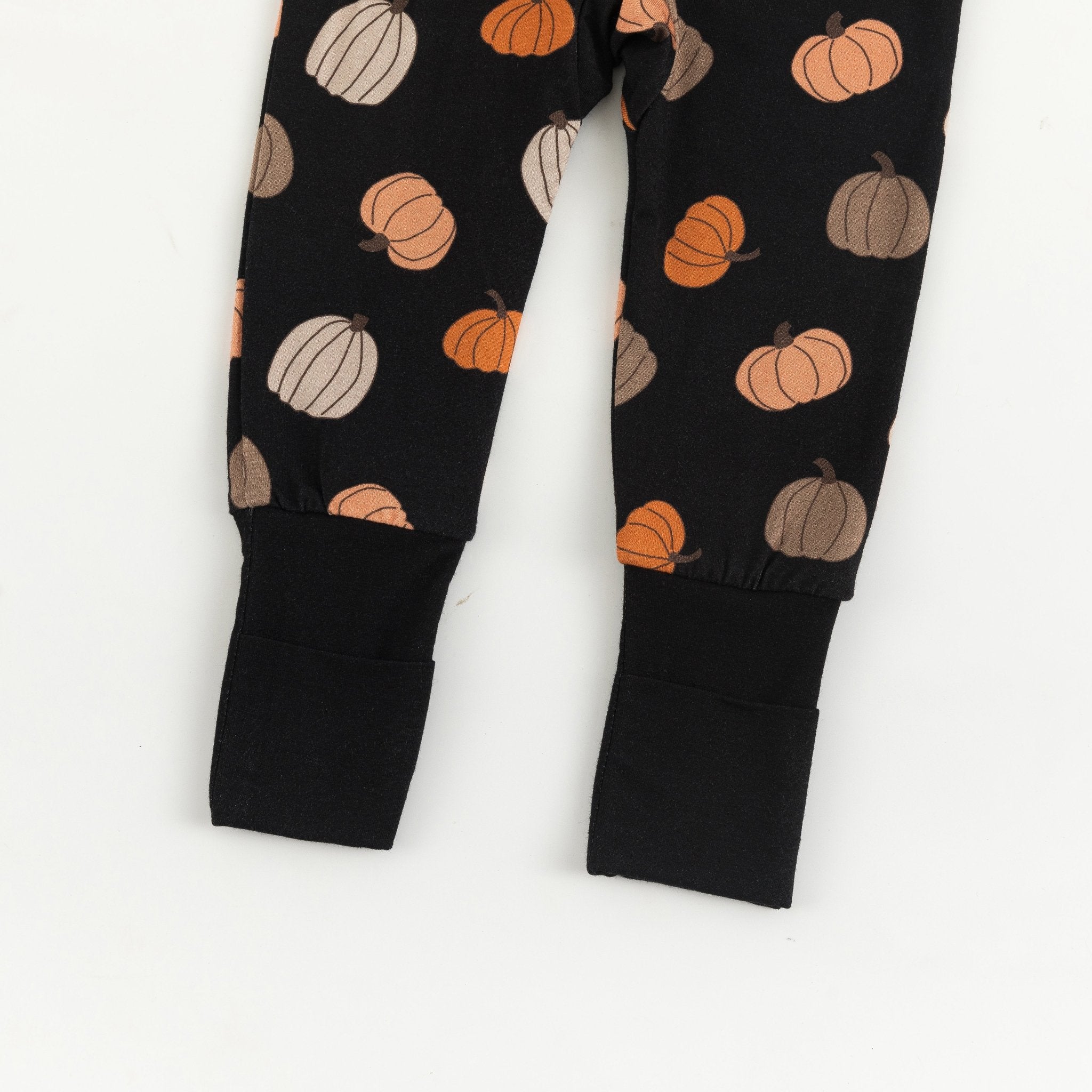 Pumpkins Black (Convertible Zip Footies) - BIG FRENCHIES