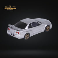 Inno64 Nissan Skyline GT-R R34 V-SPEC II Silver 1:64