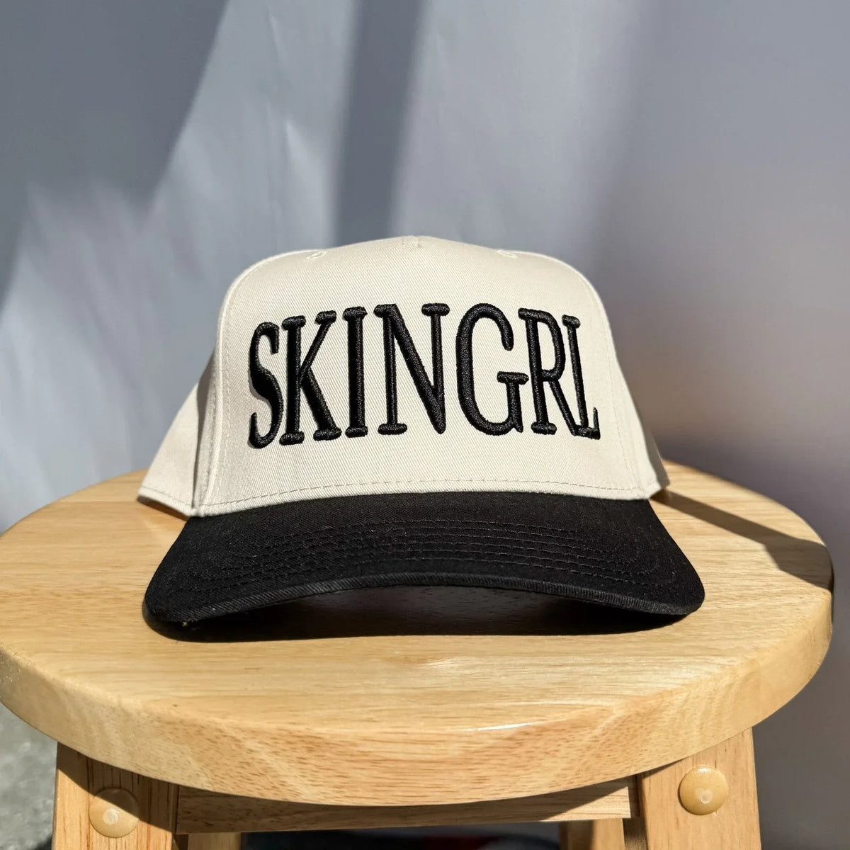 SKINGRL - Trucker Hat - BIG FRENCHIES