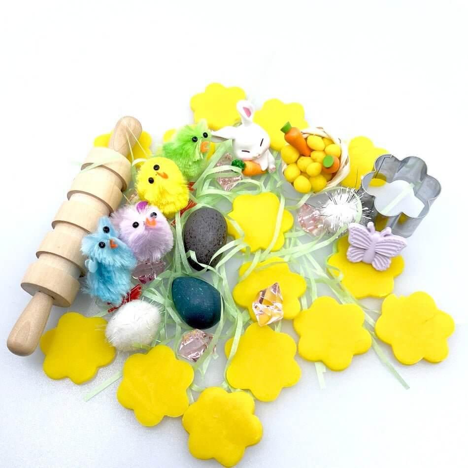 Spring Island, Playdough Kit - BIG FRENCHIES