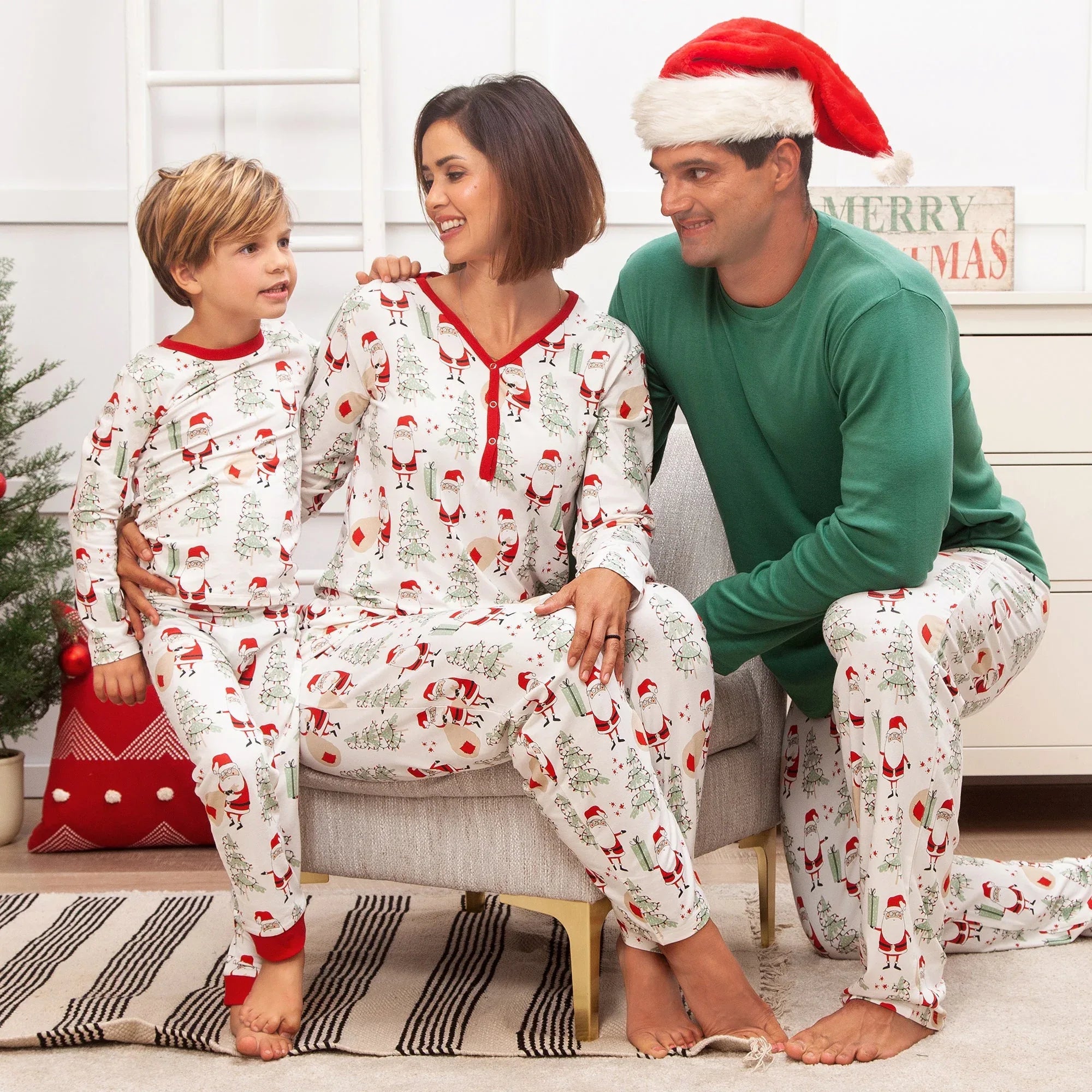 Christmas Santa Kid's Bamboo Pajama Set - BIG FRENCHIES