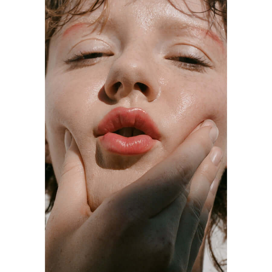 TOUCH - MULTI-BENE STICK // LIPS + CHEEKS - BIG FRENCHIES