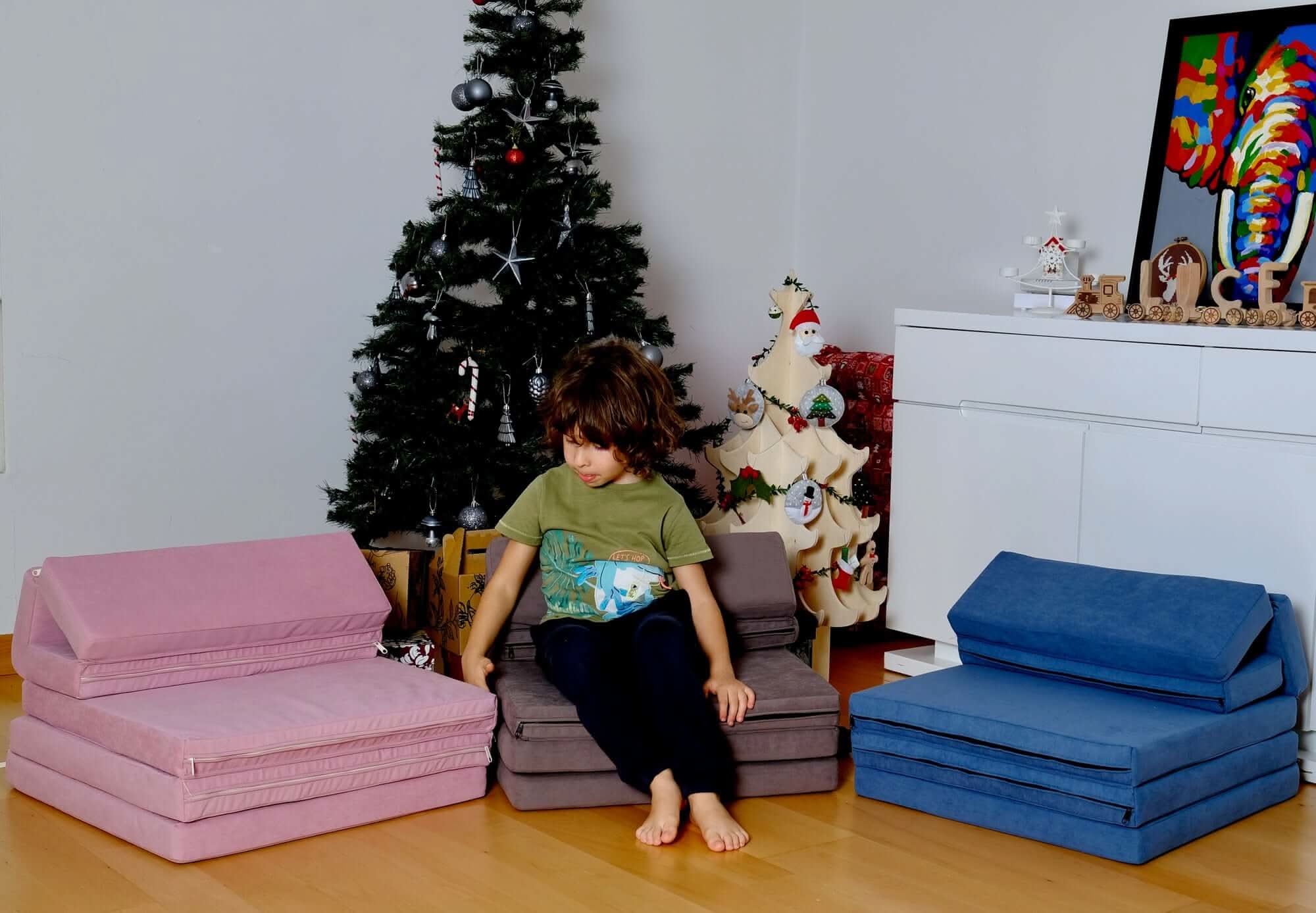 Transformable Kids Play Mat and Couch for Playtime and Relaxation