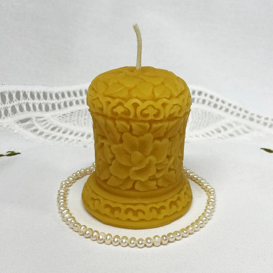 Victorian Bell Beeswax Pillar Candle - BIG FRENCHIES
