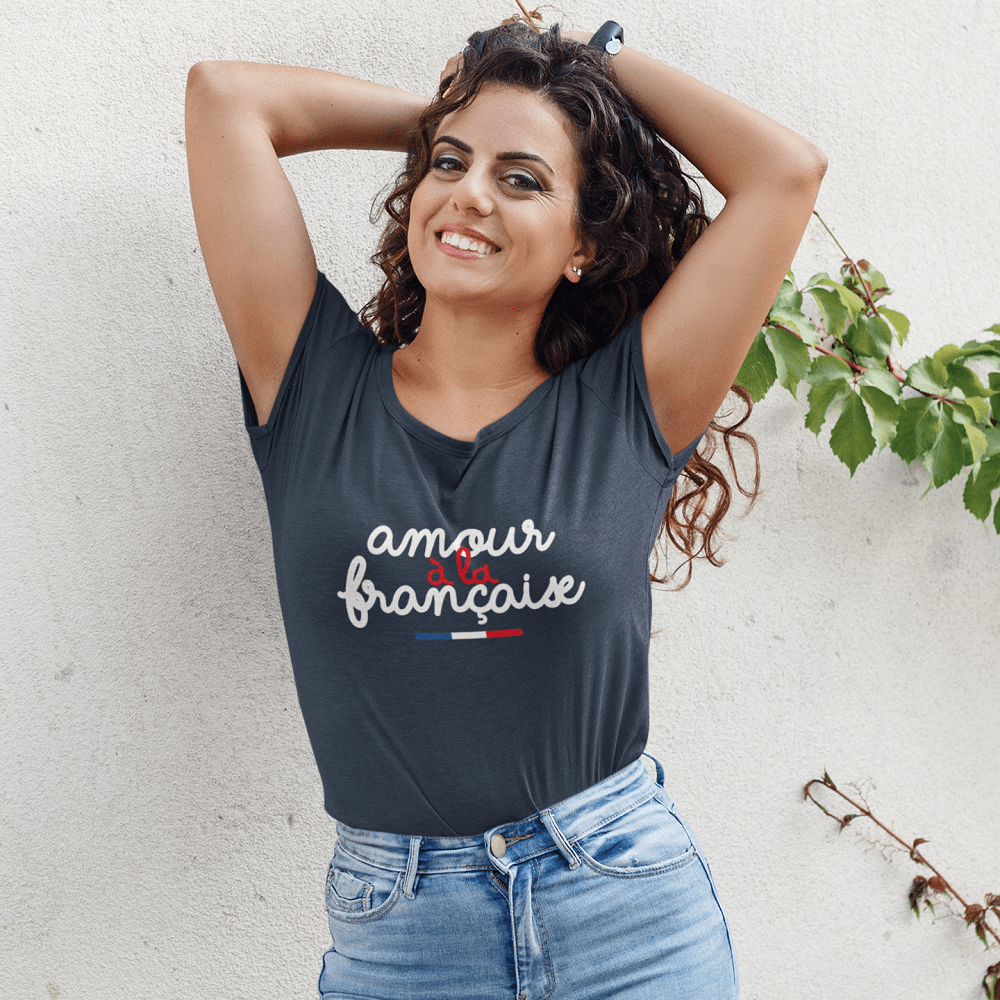 Amour À La Française Women's Organic Tee - BIG FRENCHIES